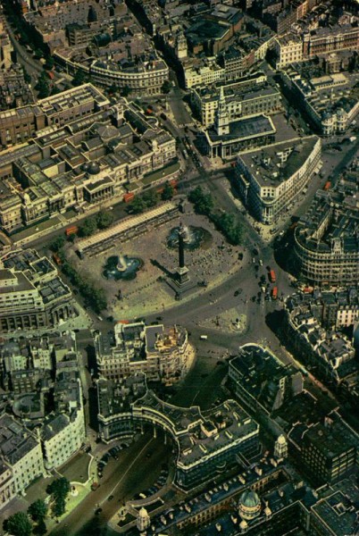 London, Trafalgar Square Vorderseite