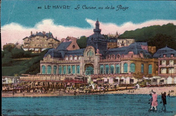 Le Havre, le casino, vu de la plage