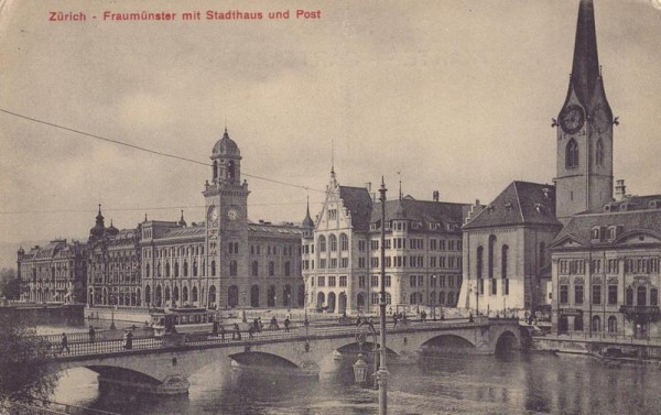 Zürich Frauenmünster  Vorderseite