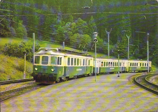 3-teilige Pendelzugkomposition der Schweizerischen Südostbahn