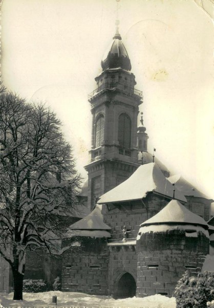 Solothurn, Baseltor mit St.Ursenturm im Winter Vorderseite