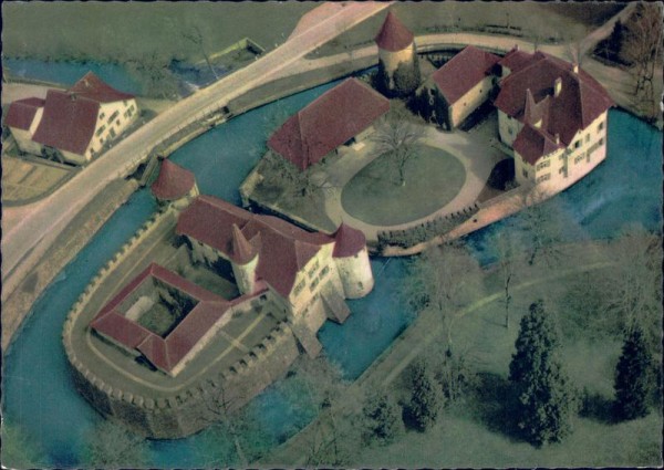 Hallwil, Wasserschloss Vorderseite