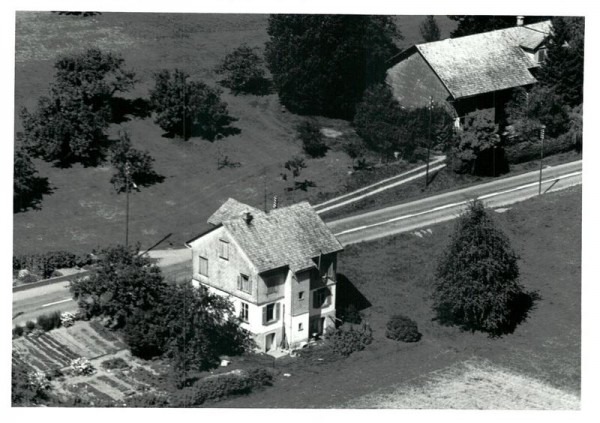 Bichelsee-Balterswil, Flugaufnahme  Vorderseite