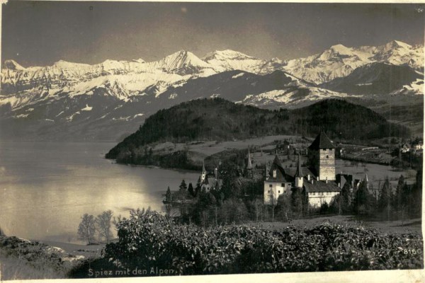 Spiez mit den Alpen Vorderseite