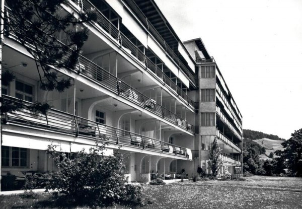 Zürcher Höhenklinik Wald Vorderseite