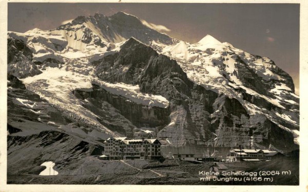 Kleine Scheidegg mit Jungfrau Vorderseite