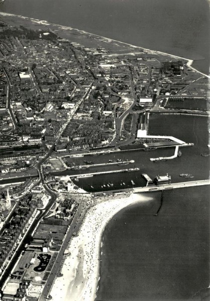 Lowestoft, The Harbour Vorderseite