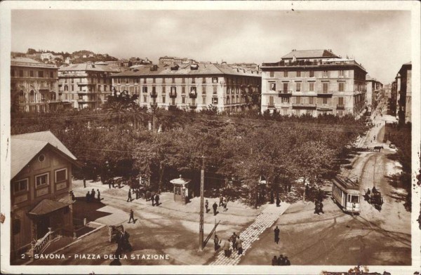Savona Piazza della Statione Vorderseite