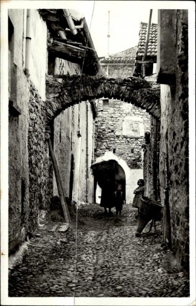 im Tessin Vorderseite