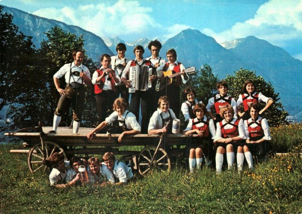 Tiroler Volks-und Brauchtumsgruppe, Gallzein Vorderseite