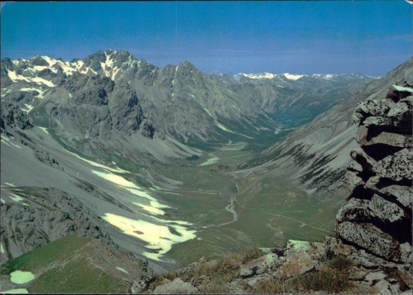 Blick vom P.Praveder (Val Müstair) Vorderseite