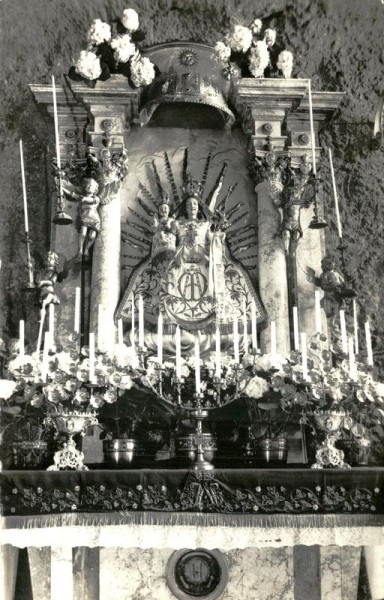 Mariastein, Gnadenaltar Vorderseite