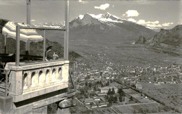 Hotel Rest. Wartenstein, Blick auf Bad Ragaz Vorderseite