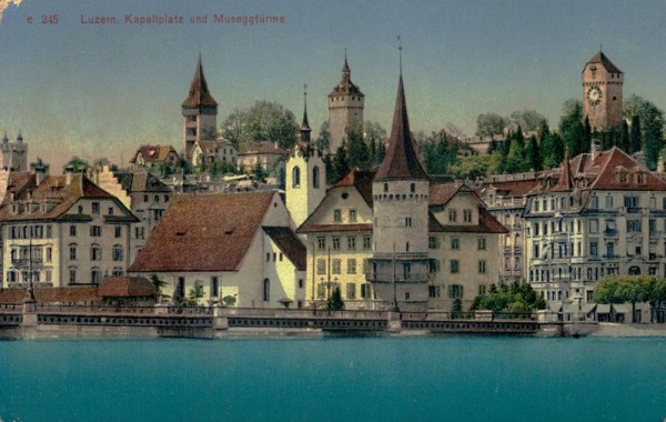 Luzern, Kapellplatz und Museggtürme Vorderseite
