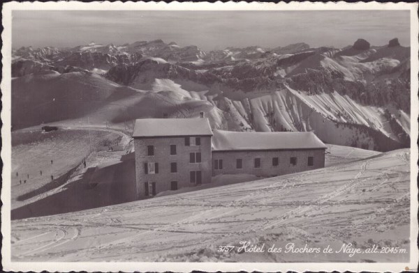 Hôtel des Rochers de Naye lat (2045m)