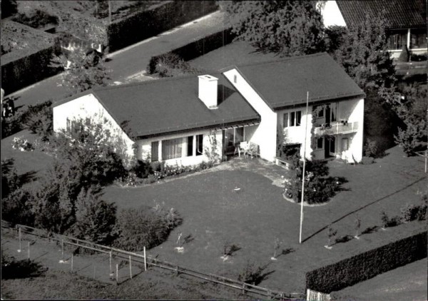unbekanntes Haus, Flugaufnahme Vorderseite