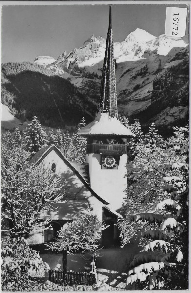 Kandersteg - Dorfkirche mit Blümlisalp - Im Winter en hiver