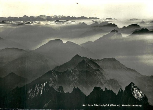 Abendstimmung auf dem Säntisgipfel Vorderseite