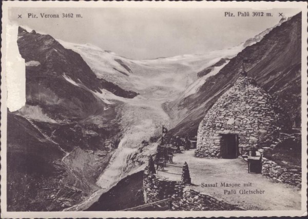 Restaurant Sassal Masone, Alp Grüm mit Palü Gletscher, Piz Palü und Piz Verona Vorderseite