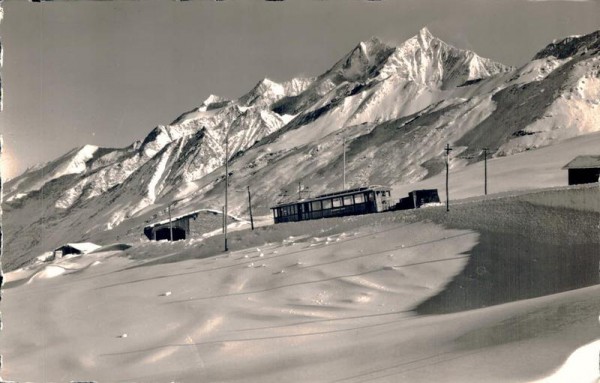 Zermatt. Gornergratbahn auf Riffelberg, Mischabel. 1945 Vorderseite