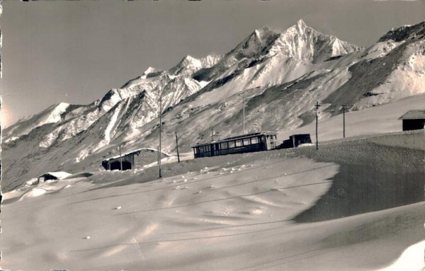 Zermatt. Gornergratbahn auf Riffelberg, Mischabel. 1945 Vorderseite