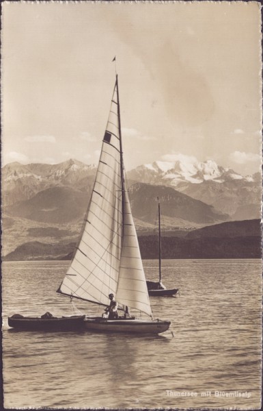 Thunersee mit Blüemlisalp