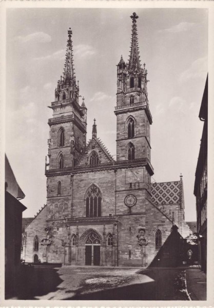 Basel. Das Münster Vorderseite