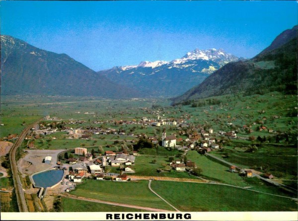 Reichenburg, Flugaufnahme Vorderseite