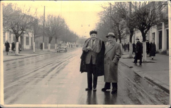 2 Männer in Brest-Litowsk 1958 Vorderseite