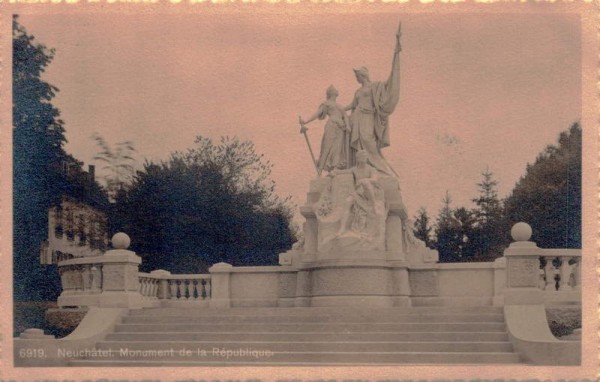 Neuchâtel. Monument de la République Vorderseite