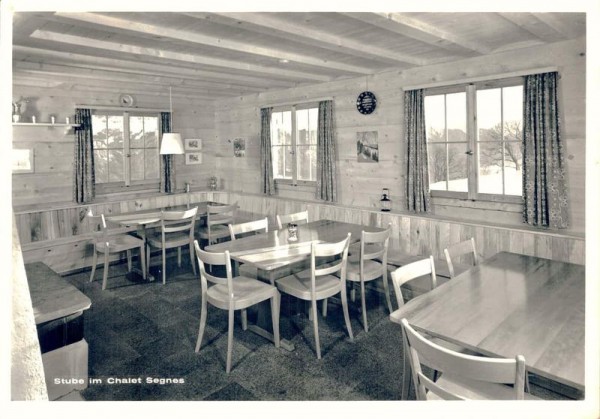 Stube im Chalet Segnes Vorderseite