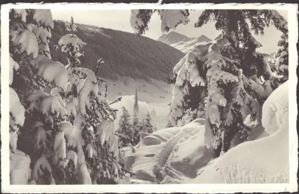 Davos (1560 m) Blick aus dem Schatzalpwald Vorderseite