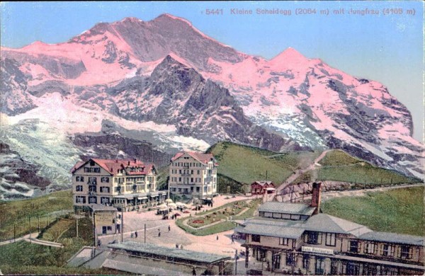 Kleine Scheidegg (2061 m) Vorderseite