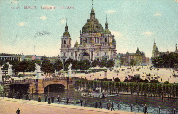 Berlin - Lustgarten mit Dom