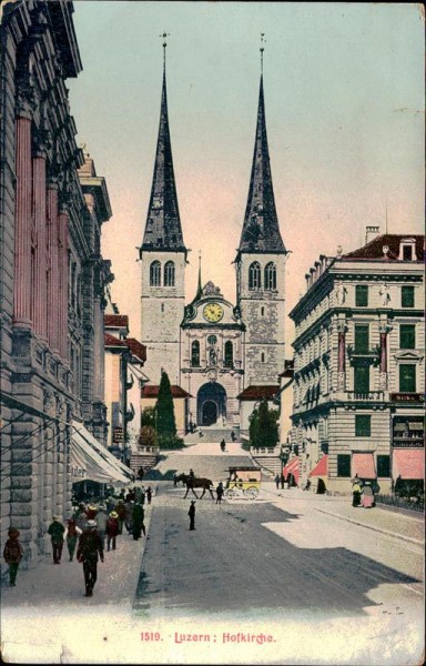 Luzern - Hofkirche Vorderseite