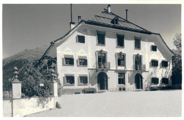Samaden, Plantahaus Vorderseite