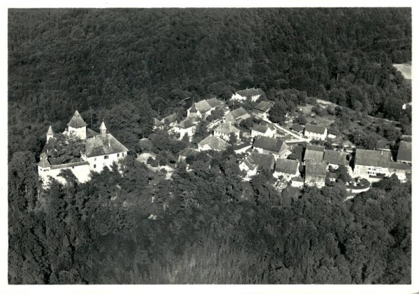 Dorf und Schloss Kyburg Vorderseite