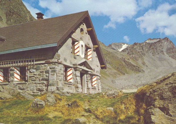 Cabane du Montfort