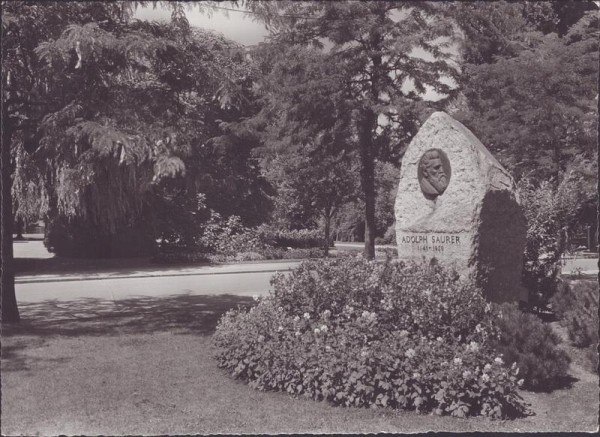 Arbon, Adolph Saurer-Denkmal Vorderseite