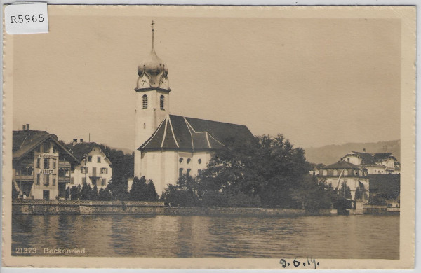 Beckenried mit Kirche - Villa Bella Vista