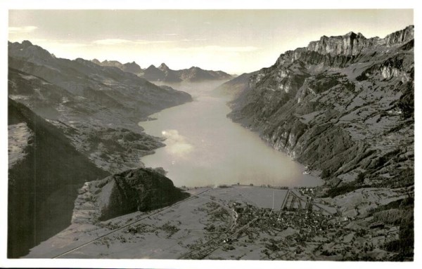 Blick über den Walensee Vorderseite