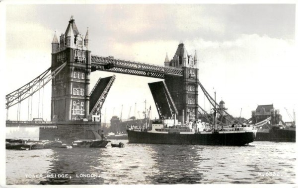 London, Tower Bridge Vorderseite