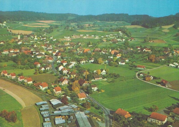 Madiswil BE - Flugaufnahmen Vorderseite