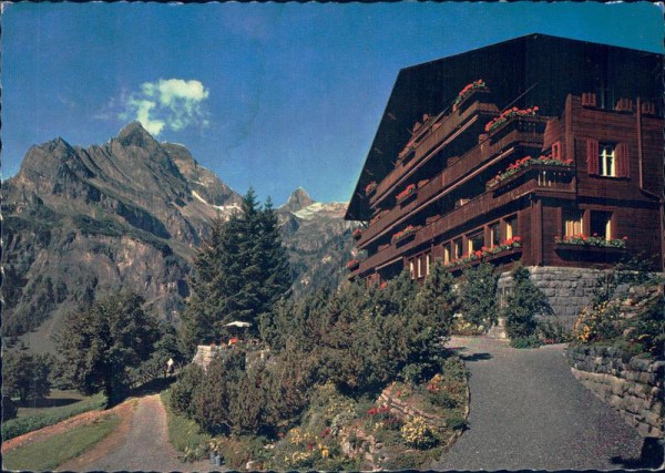 Braunwald, Haus Bergfrieden Vorderseite