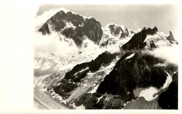 Grandes Jorasses, Dome du Rochefort, It. du Geant Vorderseite