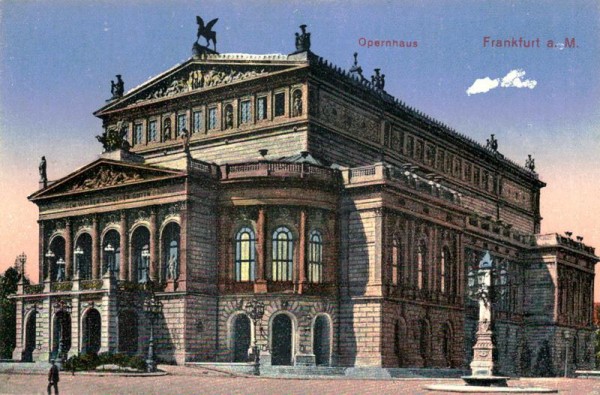 Frankfurt, Opernhaus Vorderseite