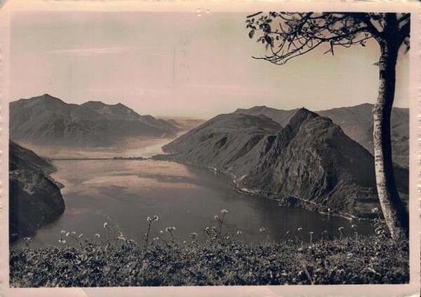 Lago di Lugano. Monte S. Salvatore e ponte di Melide Vorderseite