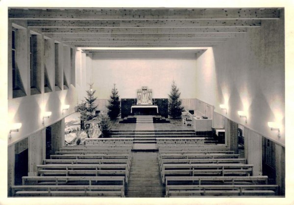 Arosa. Katholische Kirche Vorderseite