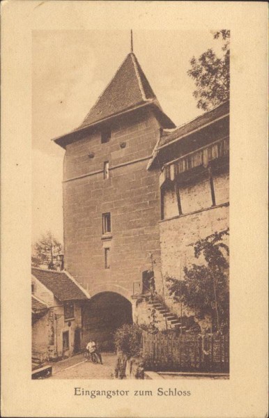 Schloss Burgdorf - Eingangstor Vorderseite