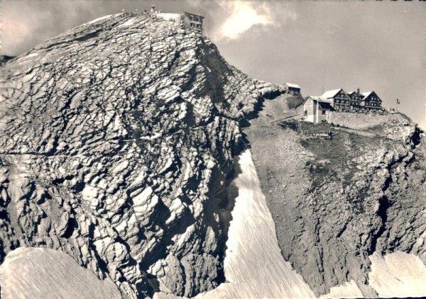 Säntis-Gipfel. Hotel und Meteorologische Station Vorderseite